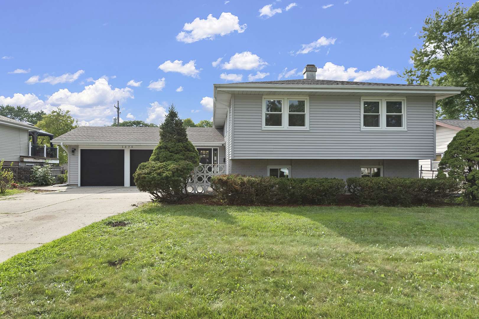1470 Ashley RD, Hoffman Estates, IL 60169