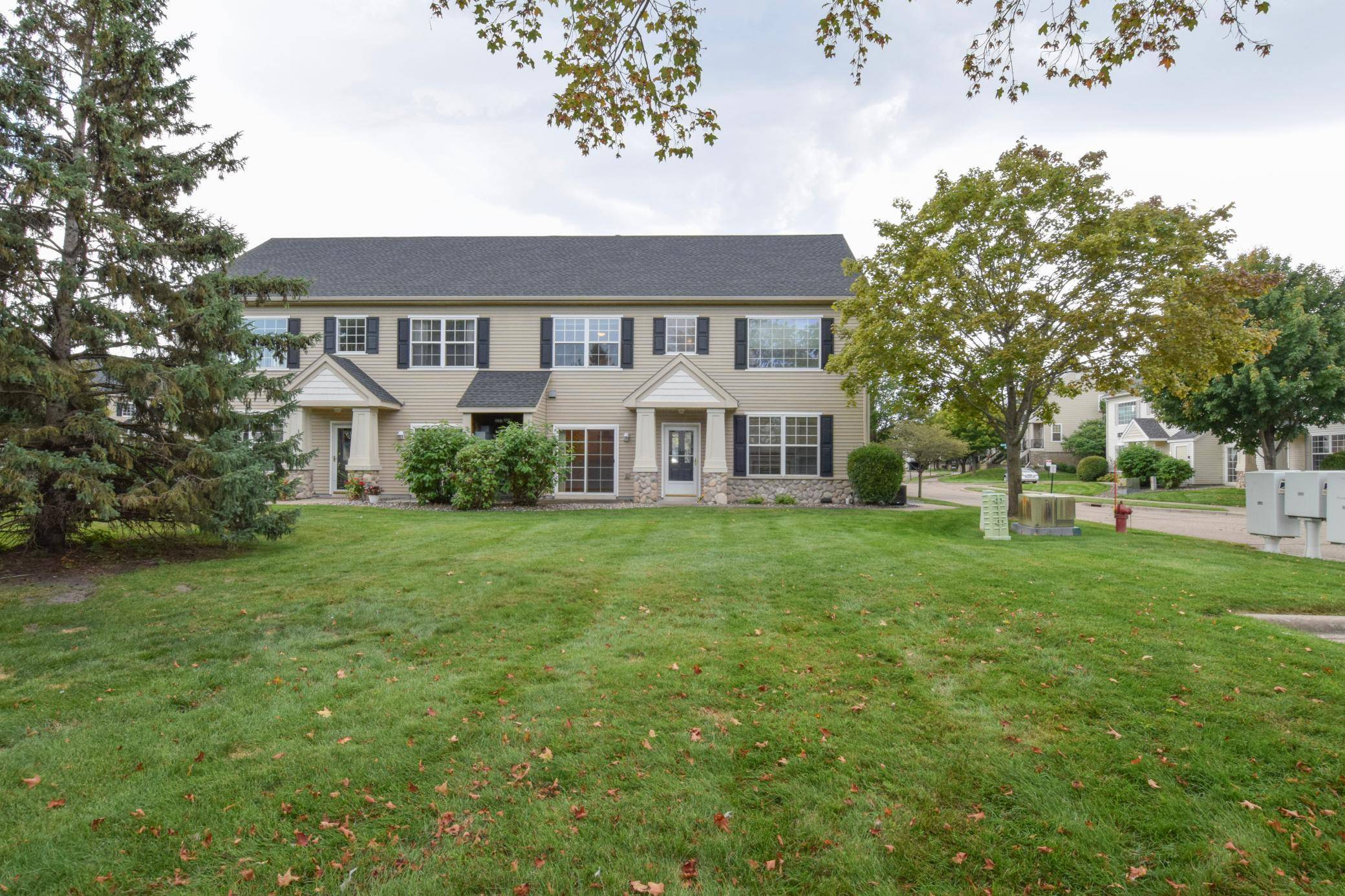11347 Eldorado ST NE #E, Blaine, MN 55449