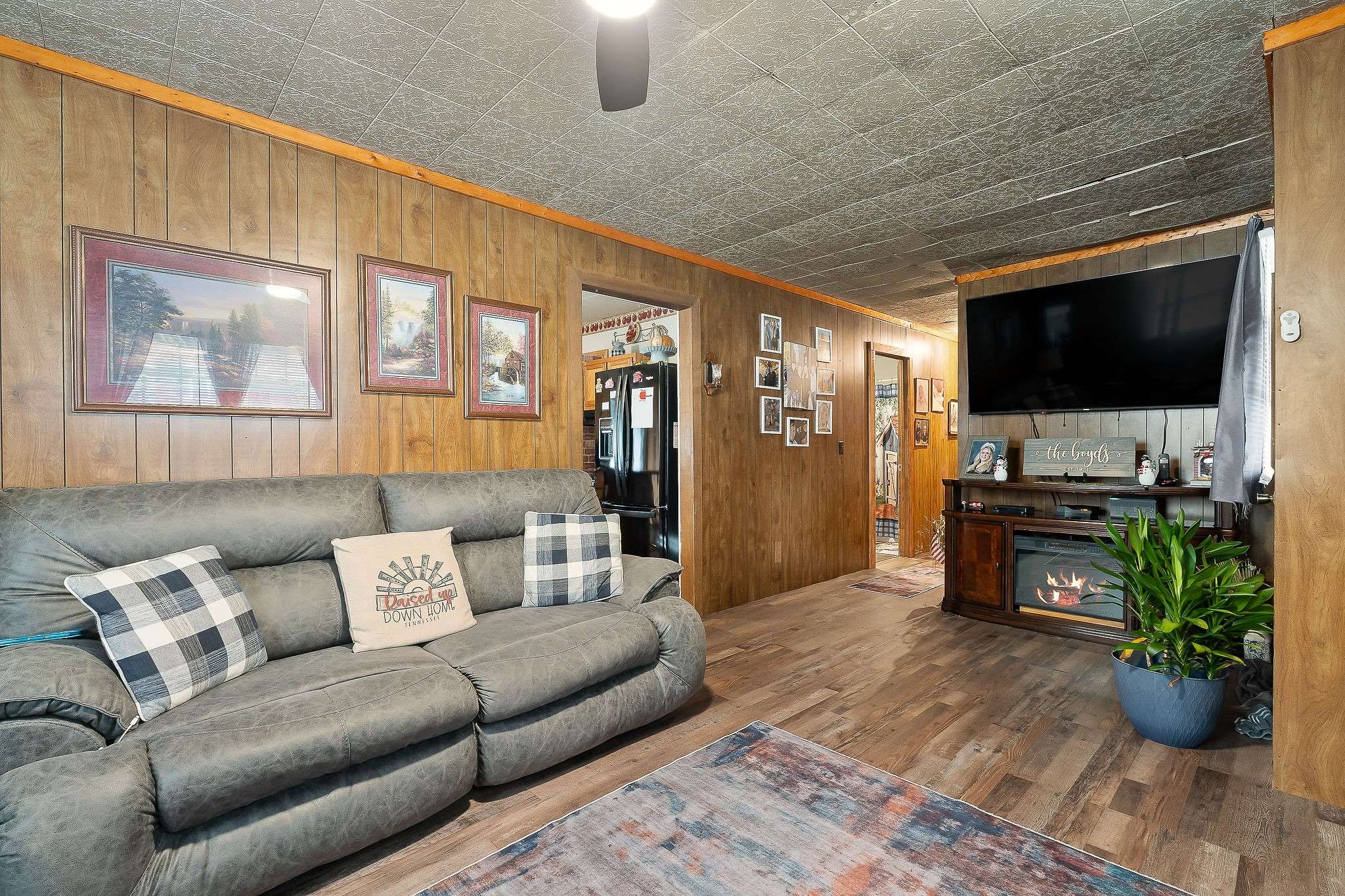 968 Boyd Rd, Bone Cave, TN 38581
