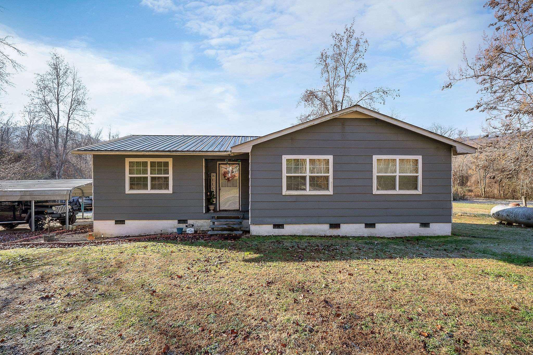 968 Boyd Rd, Bone Cave, TN 38581