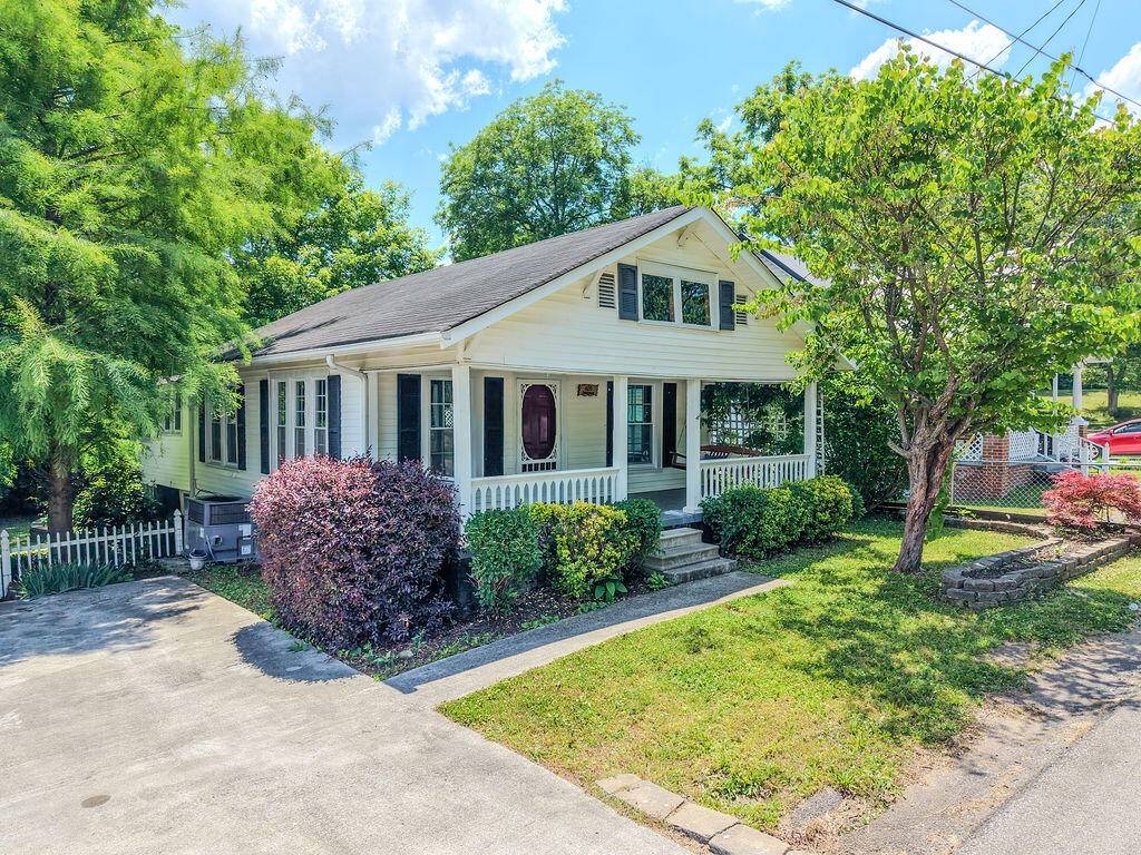 605 Shoemaker Street, Athens, TN 37303