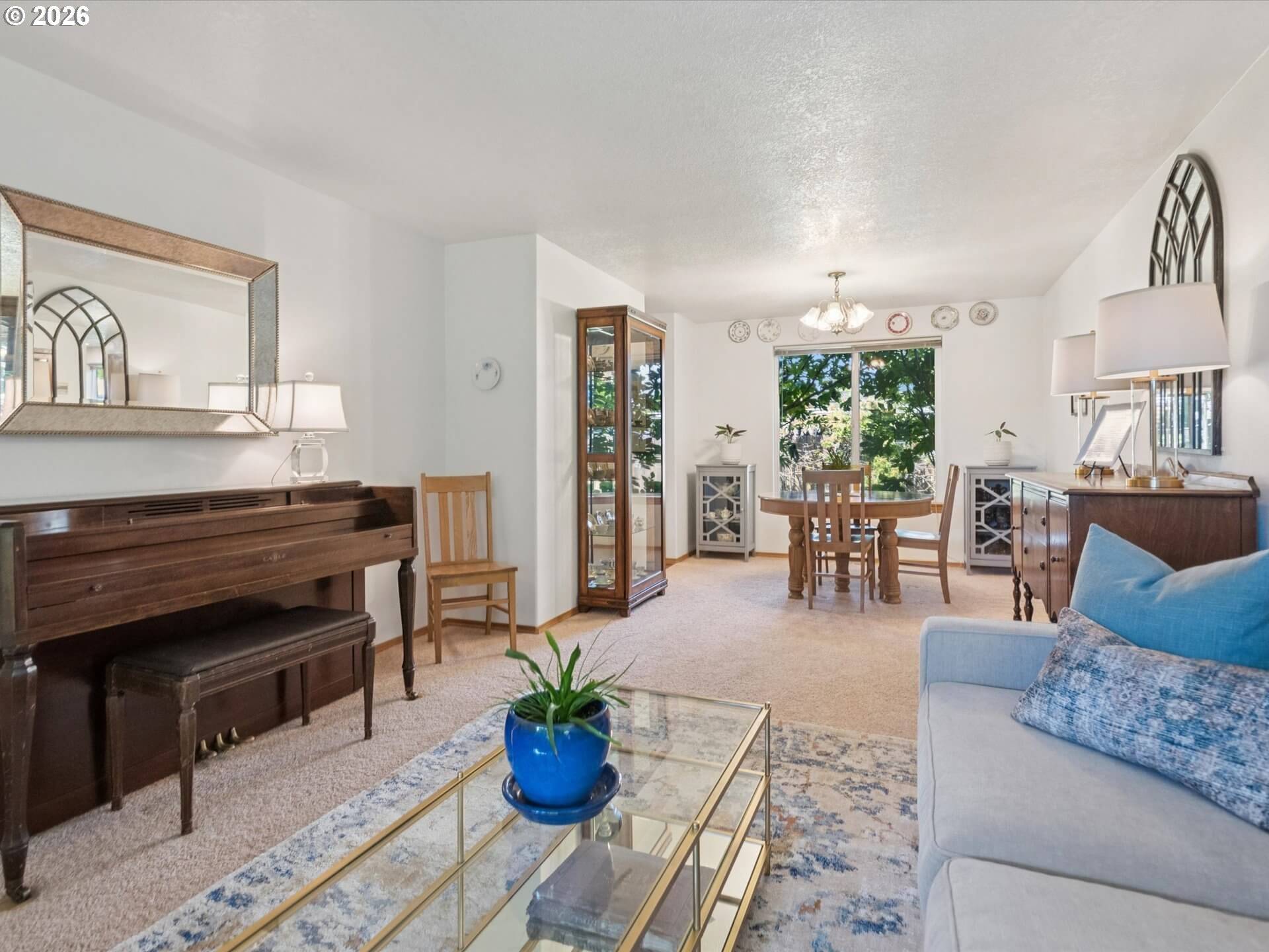 608 SE 18TH AVE, Hillsboro, OR 97123