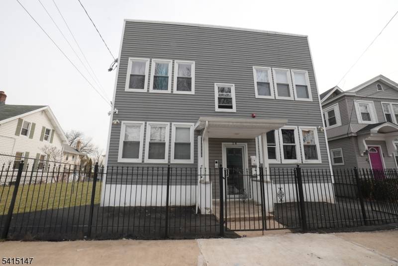 14-16 Hazel Pl, Newark City, NJ 07108