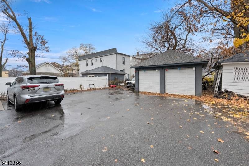 263 Stiles St, Elizabeth City, NJ 07208