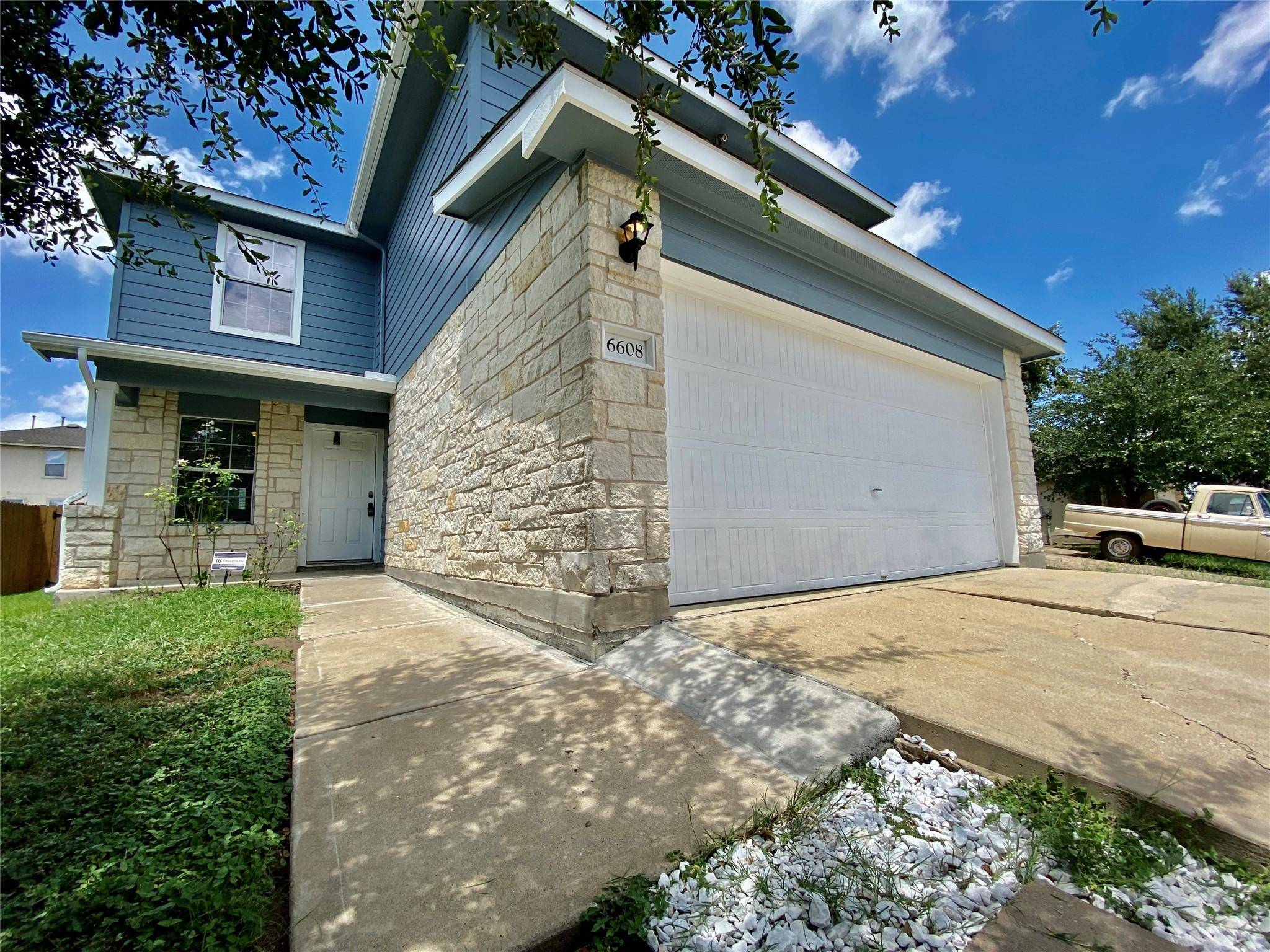 6608 Ferrystone PASS, Del Valle, TX 78617