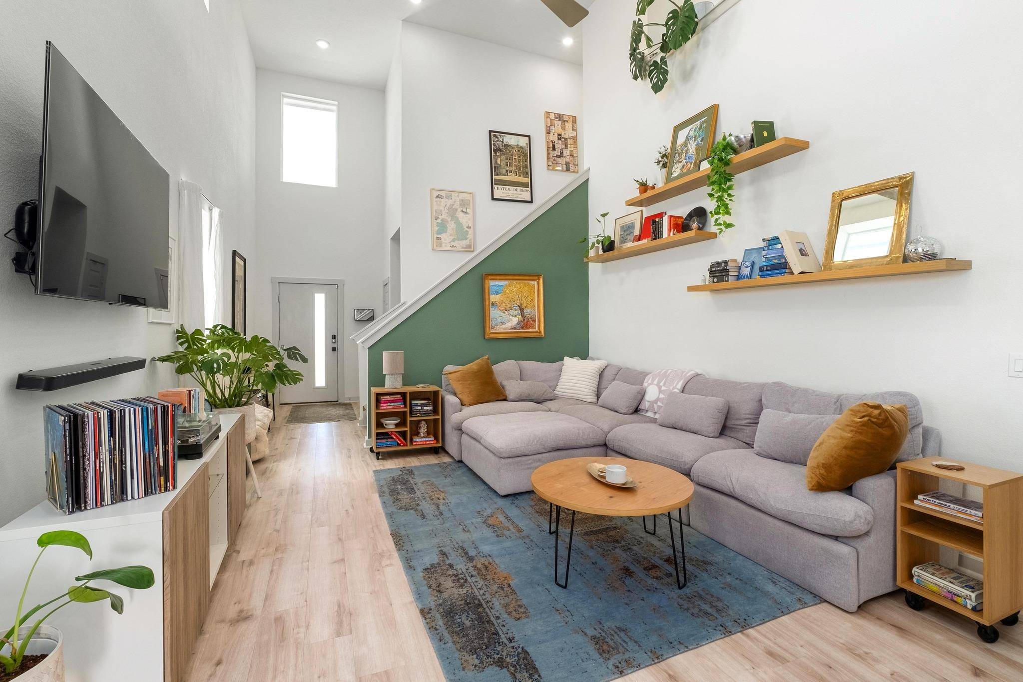 7713 Saddle Up DR, Austin, TX 78724