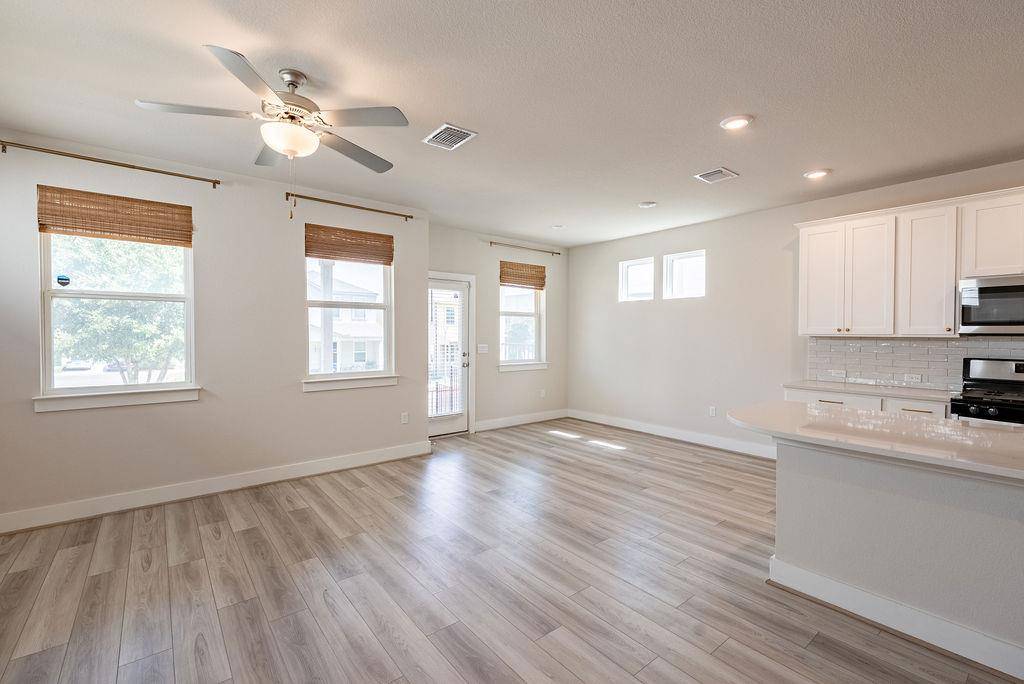 7400 Travertine Spring DR, Austin, TX 78744