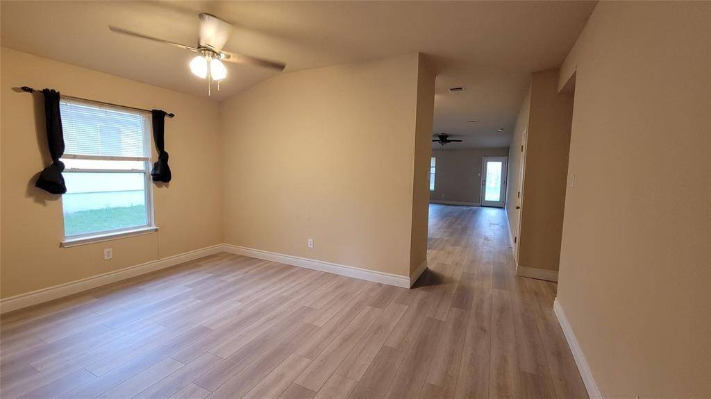 339 Marquitos DR, Kyle, TX 78640