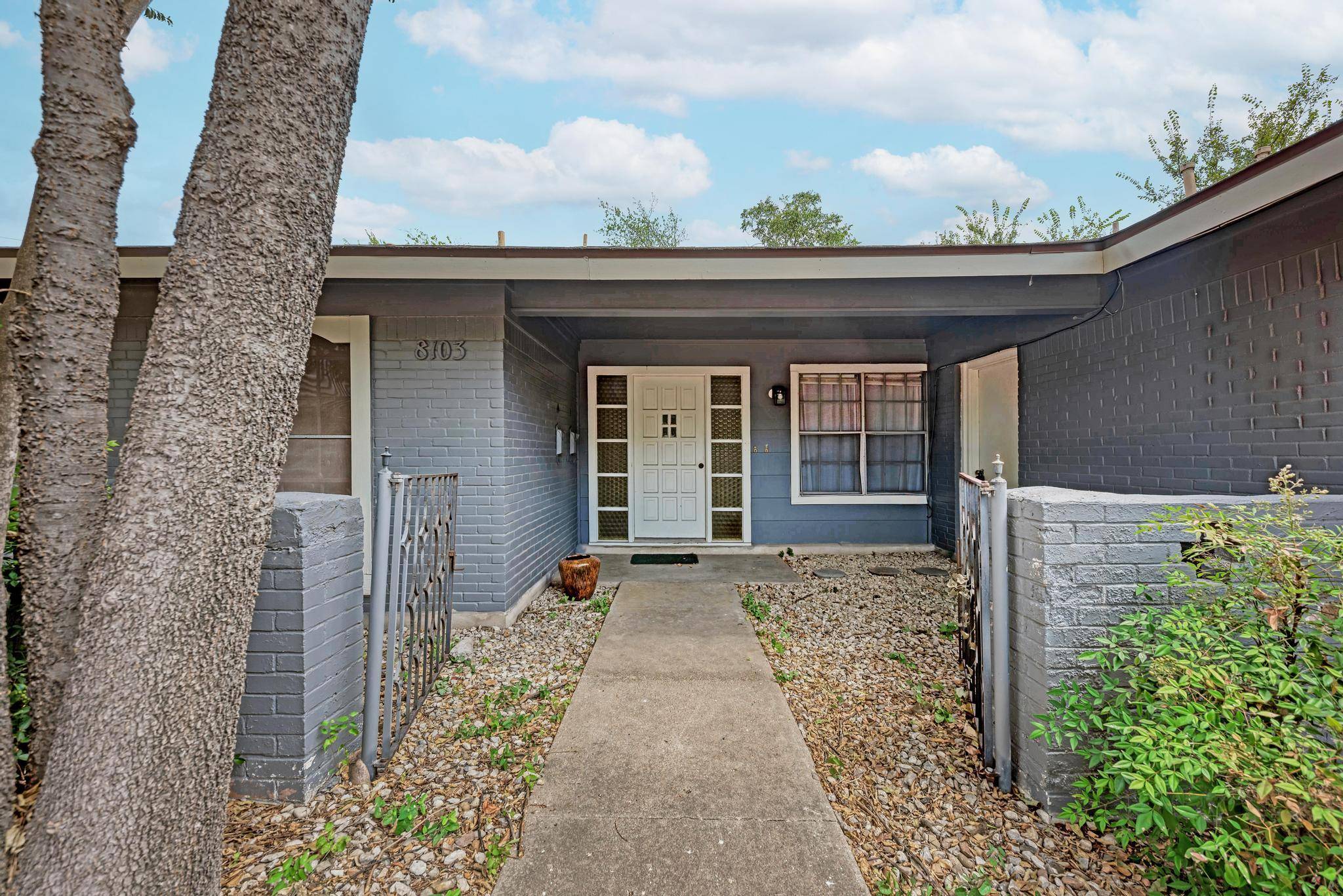 8103 Exmoor DR #A, Austin, TX 78757