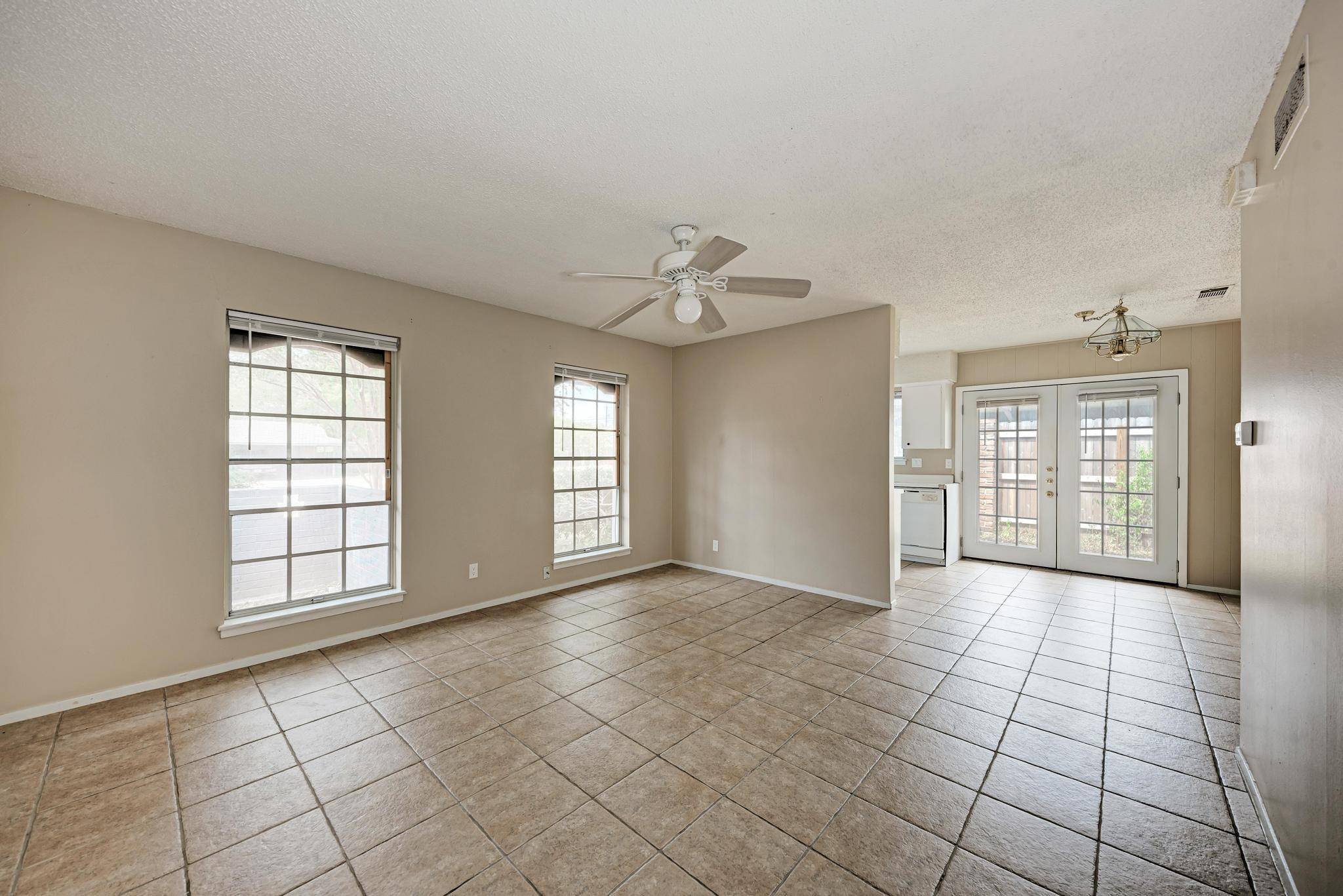 8103 Exmoor DR #A, Austin, TX 78757