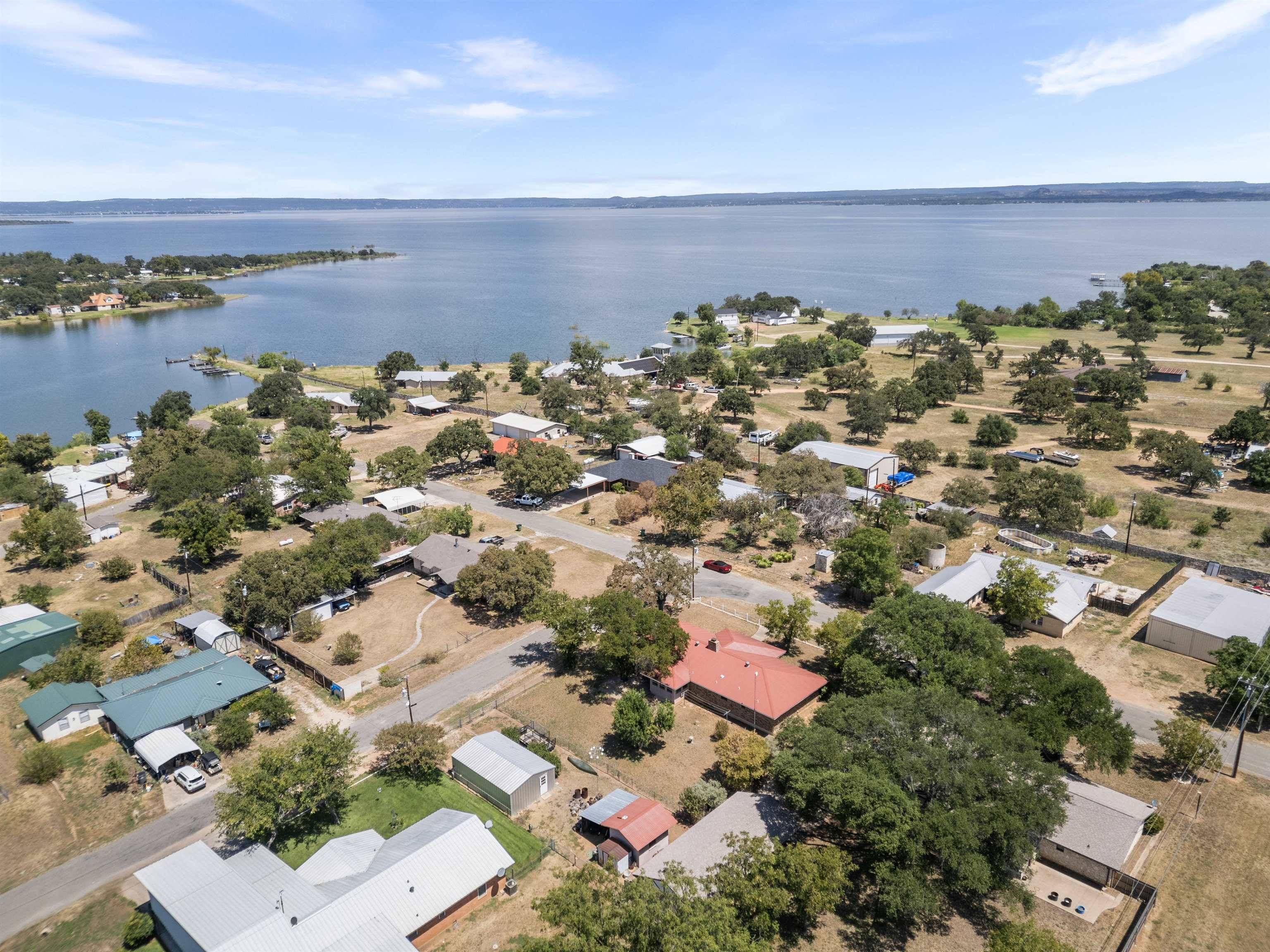 105 Cottonwood DR, Buchanan Dam, TX 78609