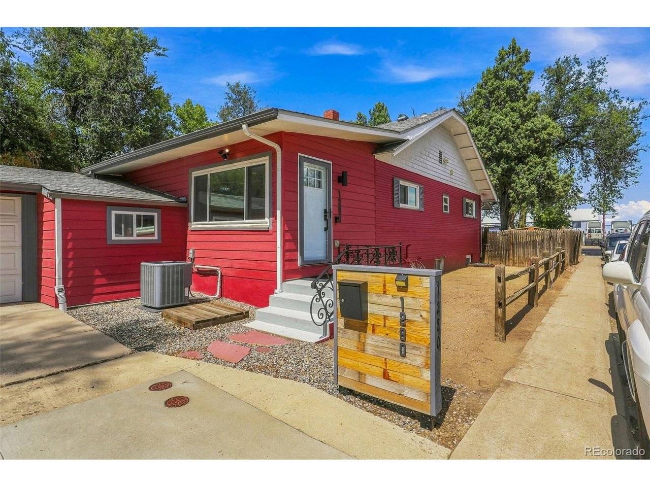 1280 W Oxford s, Englewood, CO 80110