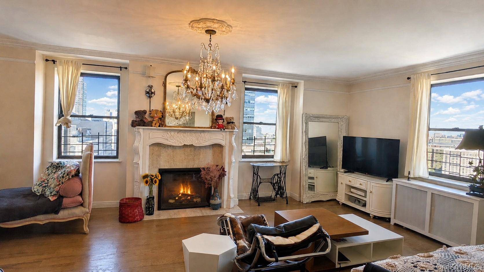 49 E 96th ST #16B, New York (manhattan), NY 10128