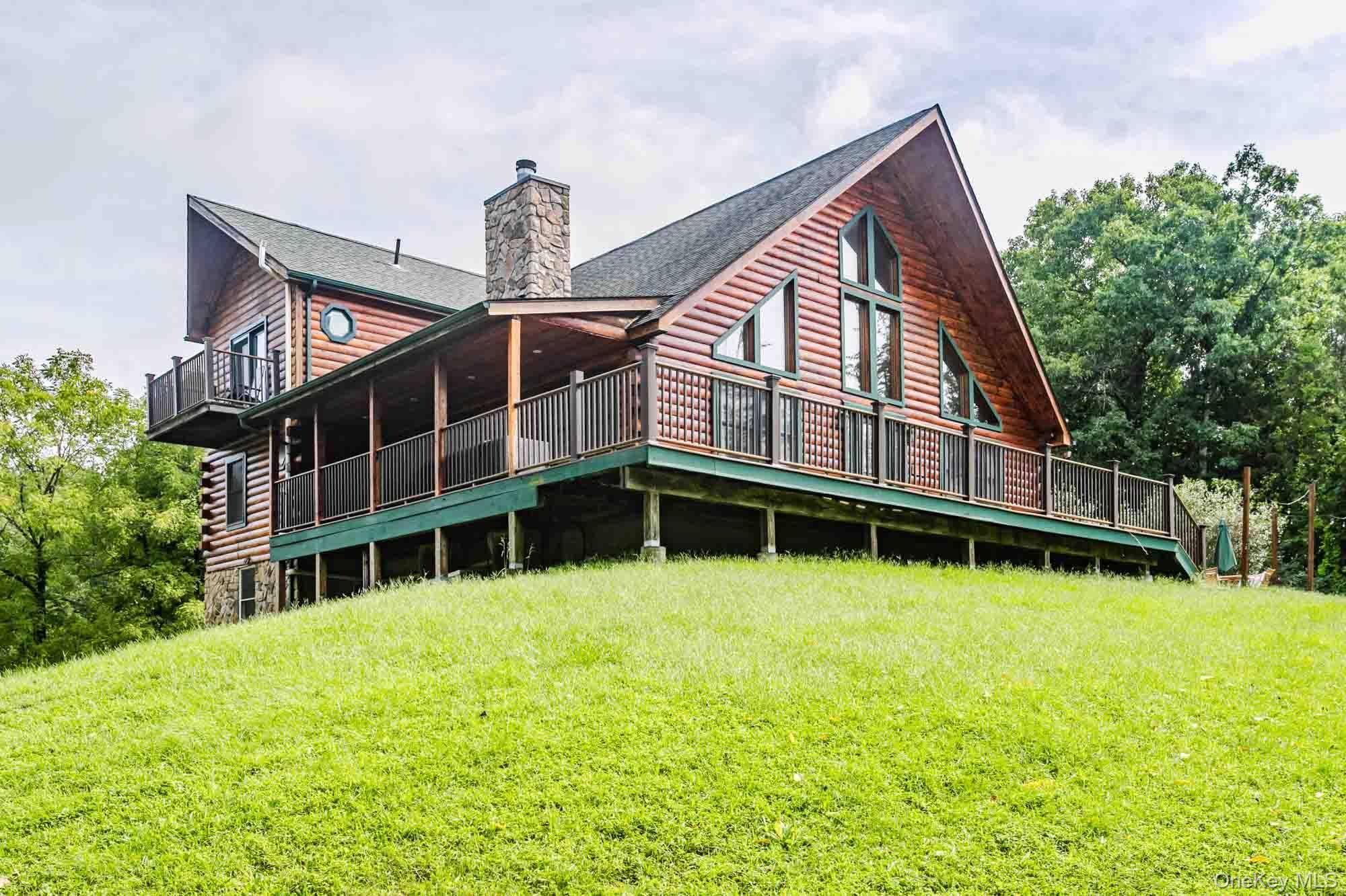 3 Old Cross RD, Warwick, NY 10990
