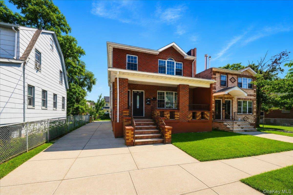 18922 117th RD, Saint Albans, NY 11412