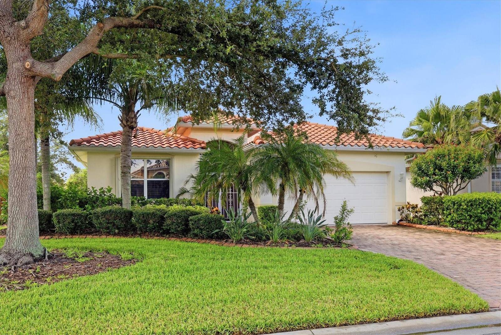 4238 65TH TER E, Sarasota, FL 34243