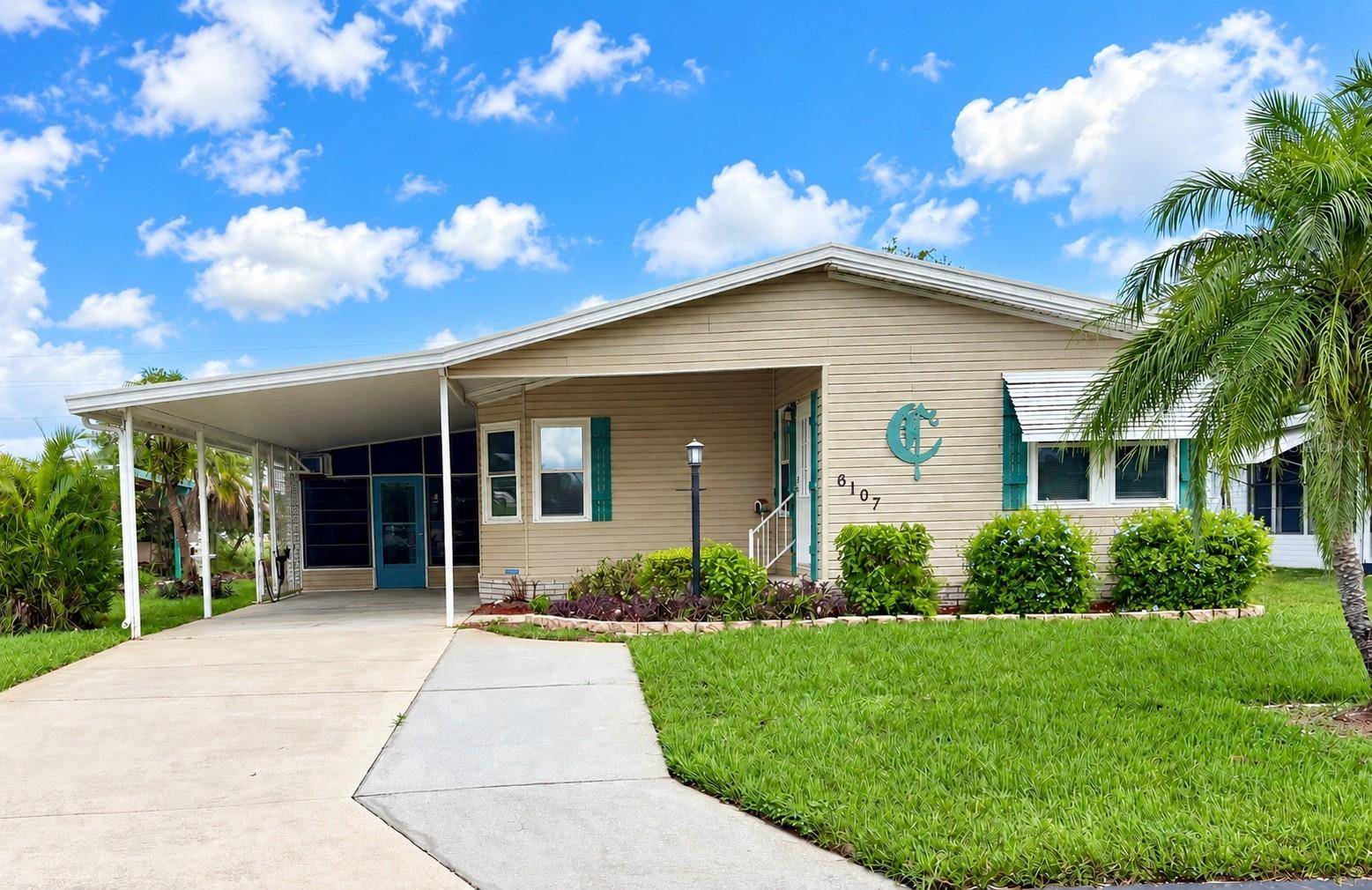 6107 GRAND OAKS DR SE, Winter Haven, FL 33884