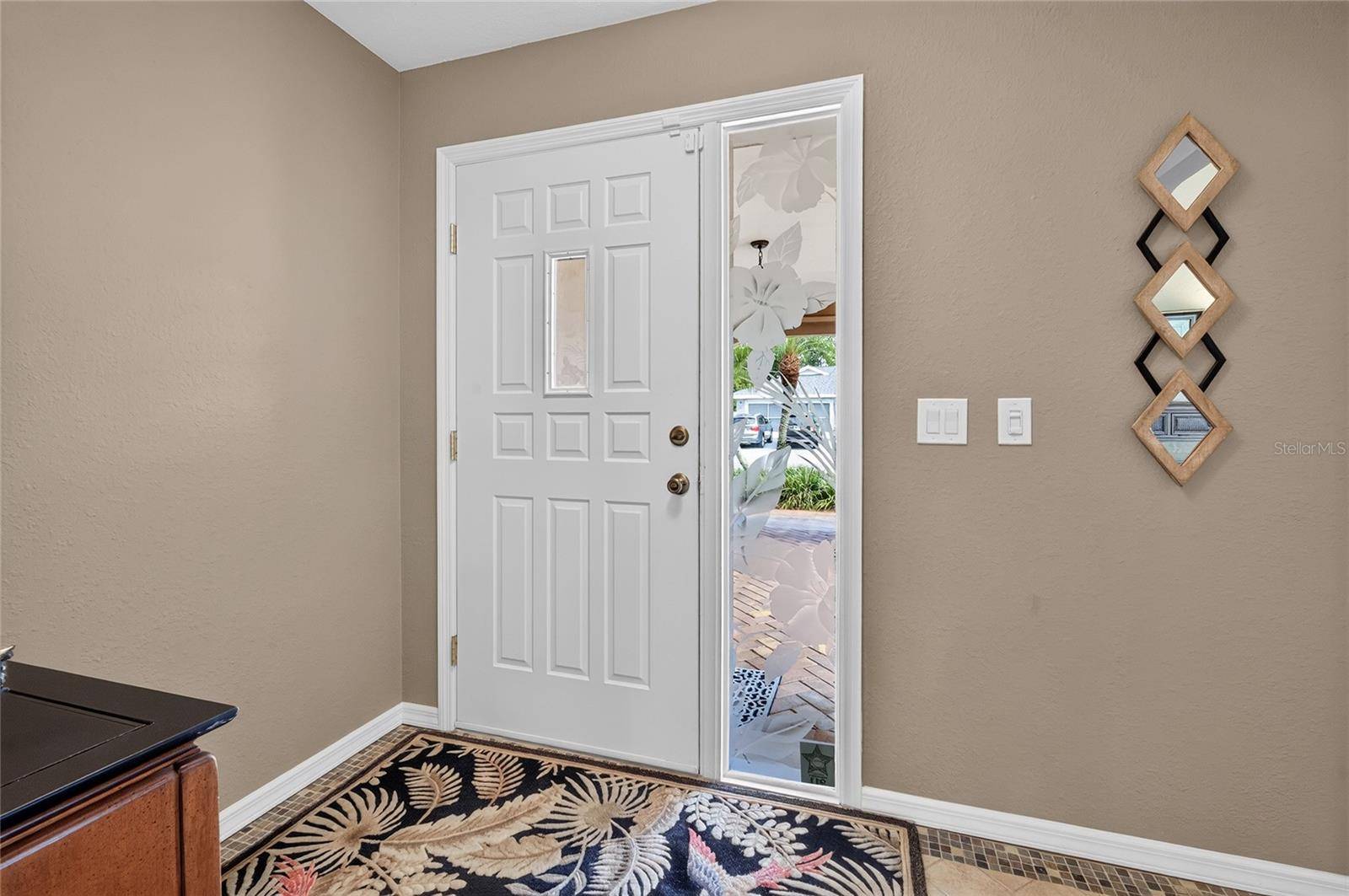 156 HOURGLASS DR, Venice, FL 34293
