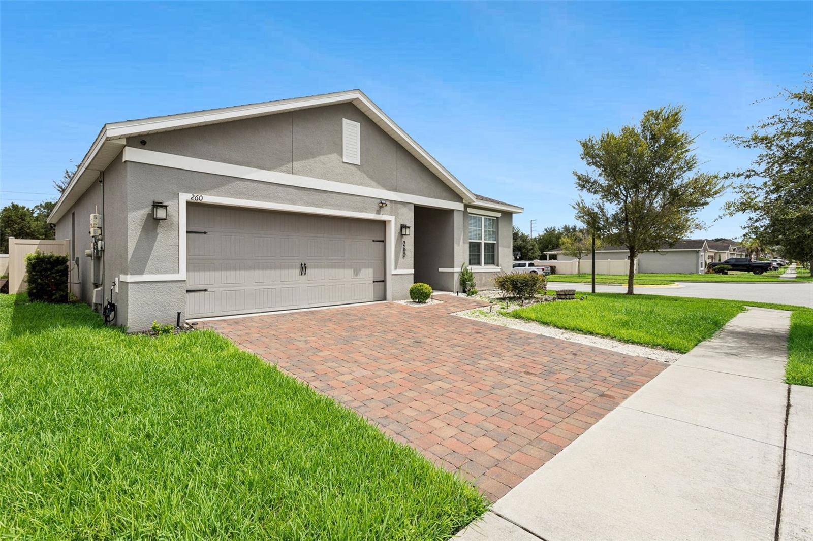 260 WHIRLAWAY DR, Davenport, FL 33837