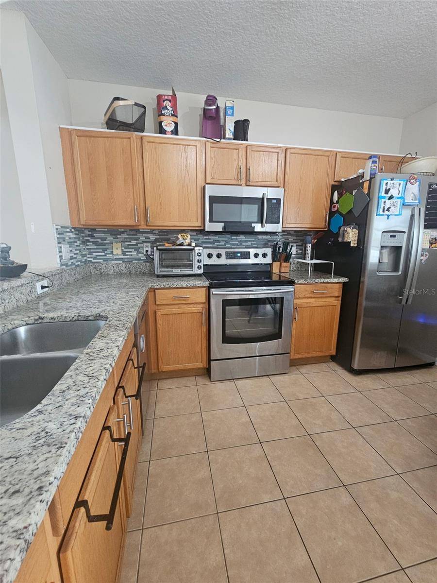 11731 MANGO CROSS CT, Seffner, FL 33584