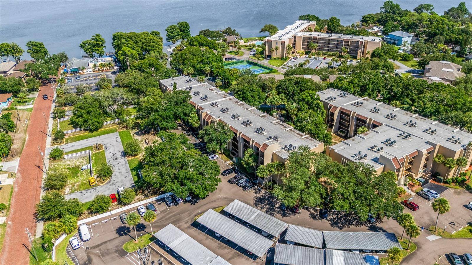 90 HIGHLAND AVE S #402, Tarpon Springs, FL 34689
