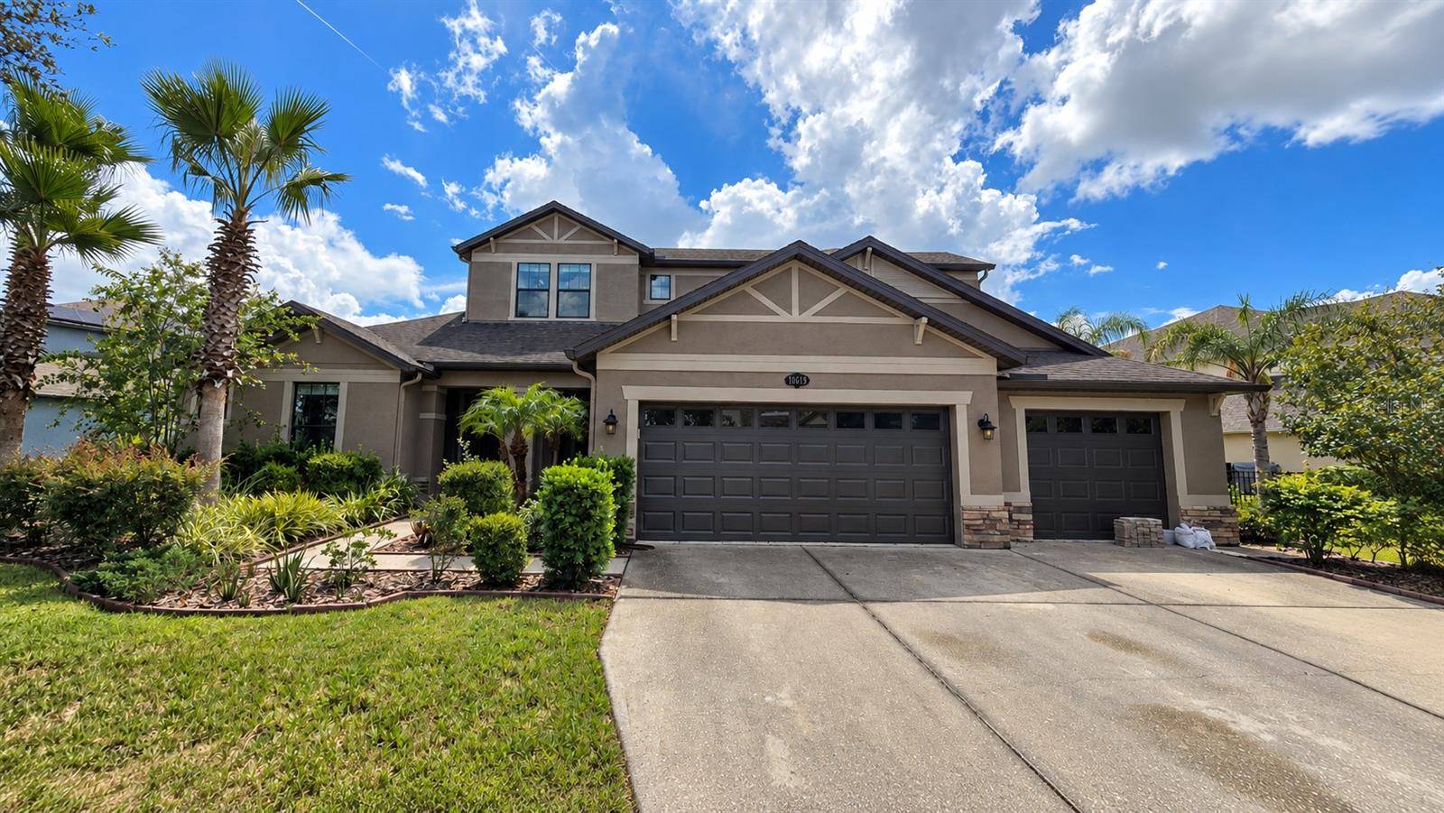 10619 MISTFLOWER LN, Tampa, FL 33647