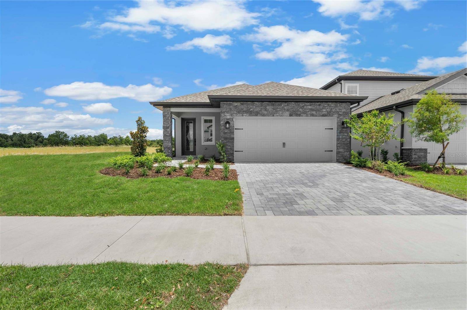 7701 SOMERSWORTH DR, Kissimmee, FL 34747