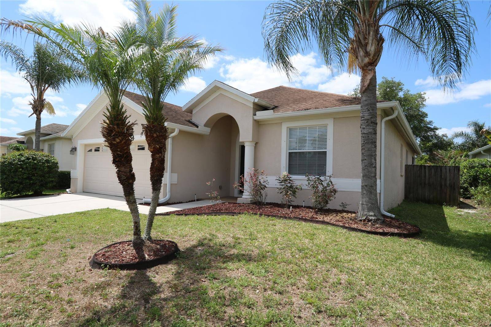4027 LANGDRUM DR, Wesley Chapel, FL 33543