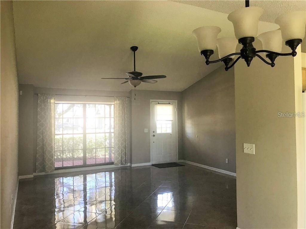 1001 JOHNSON LOOP, Plant City, FL 33563