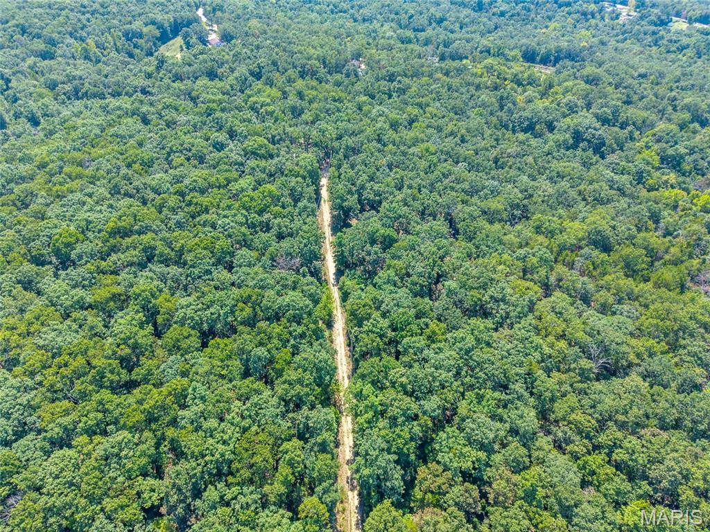 10 & 11 Little Deer DR, Dittmer, MO 63023