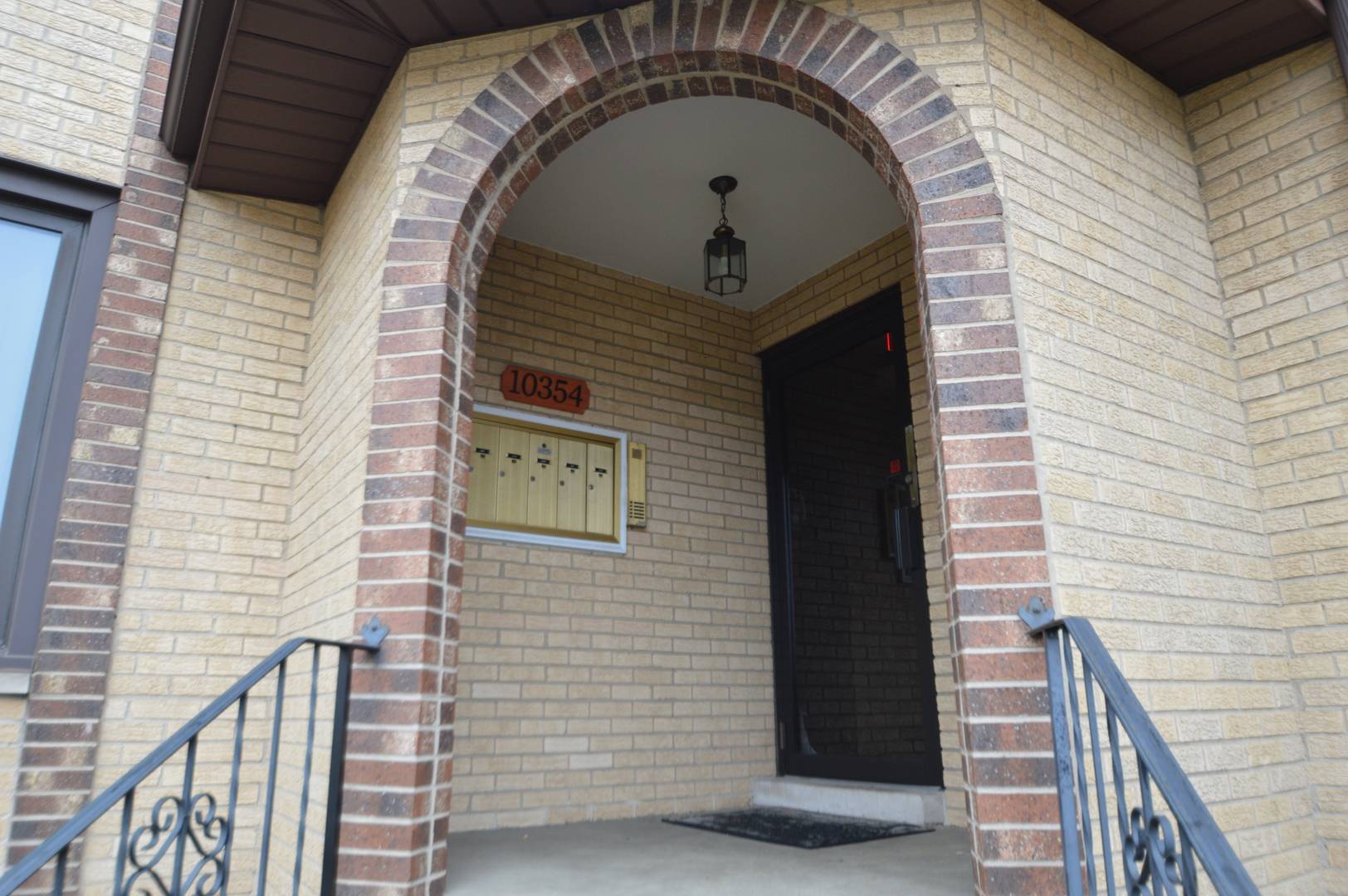 10354 Central AVE #3, Oak Lawn, IL 60453