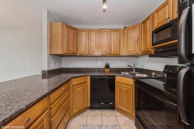 2650 N Lakeview AVE #3506, Chicago, IL 60614