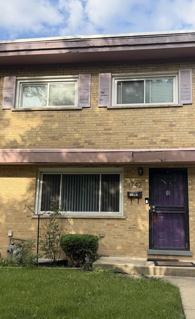 1742 Brown AVE, Evanston, IL 60201