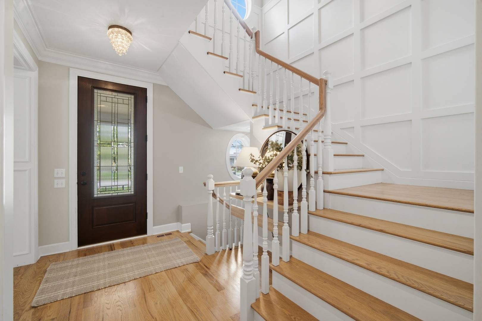 709 E Sunnyside AVE, Libertyville, IL 60048