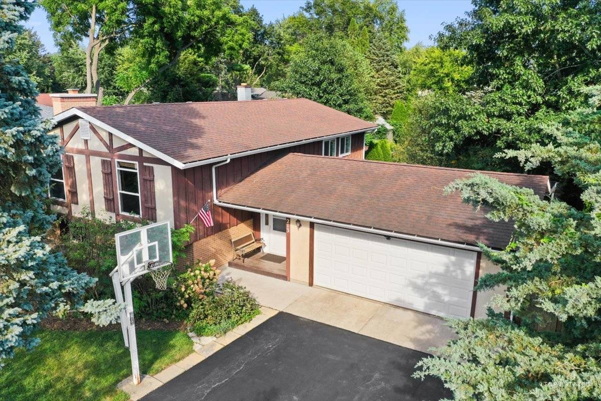 213 Liberty AVE, Fox River Grove, IL 60021