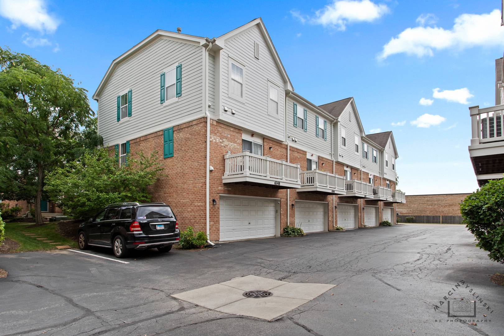 6148 Washington CT, Morton Grove, IL 60053