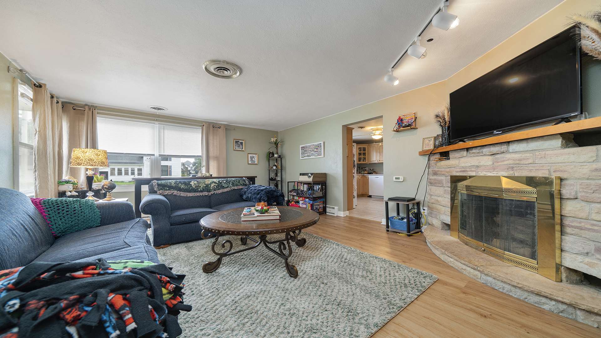 225 E 4th ST, Byron, IL 61010