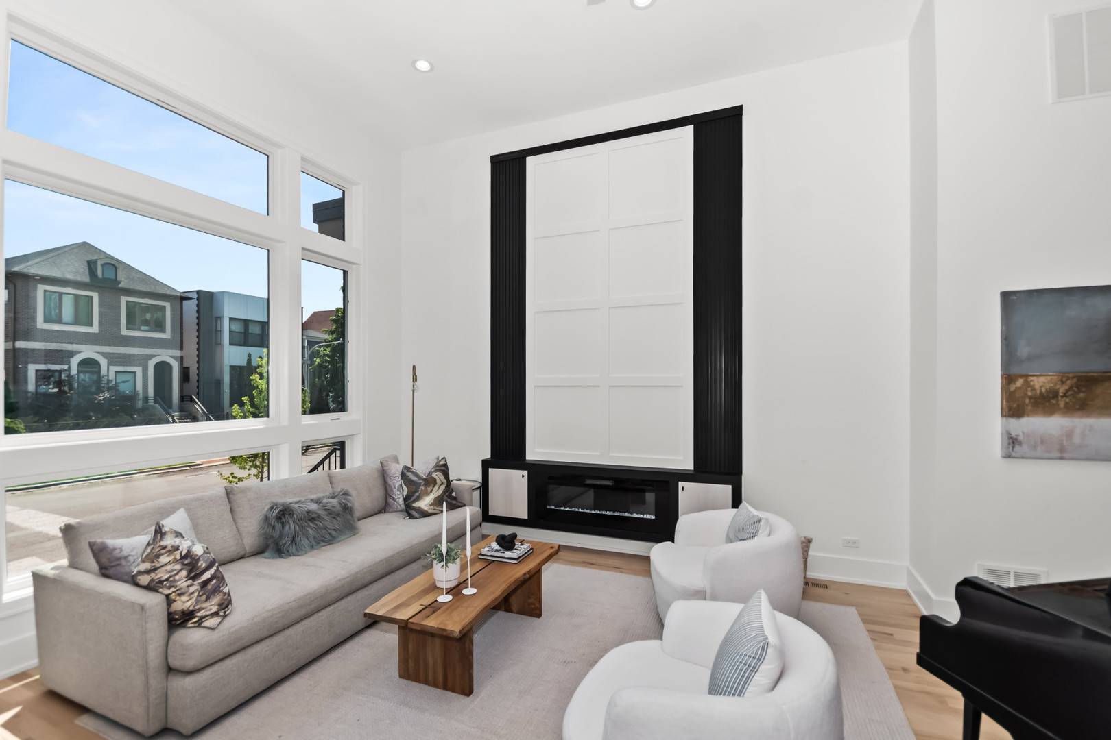 710 E 41 ST, Chicago, IL 60653