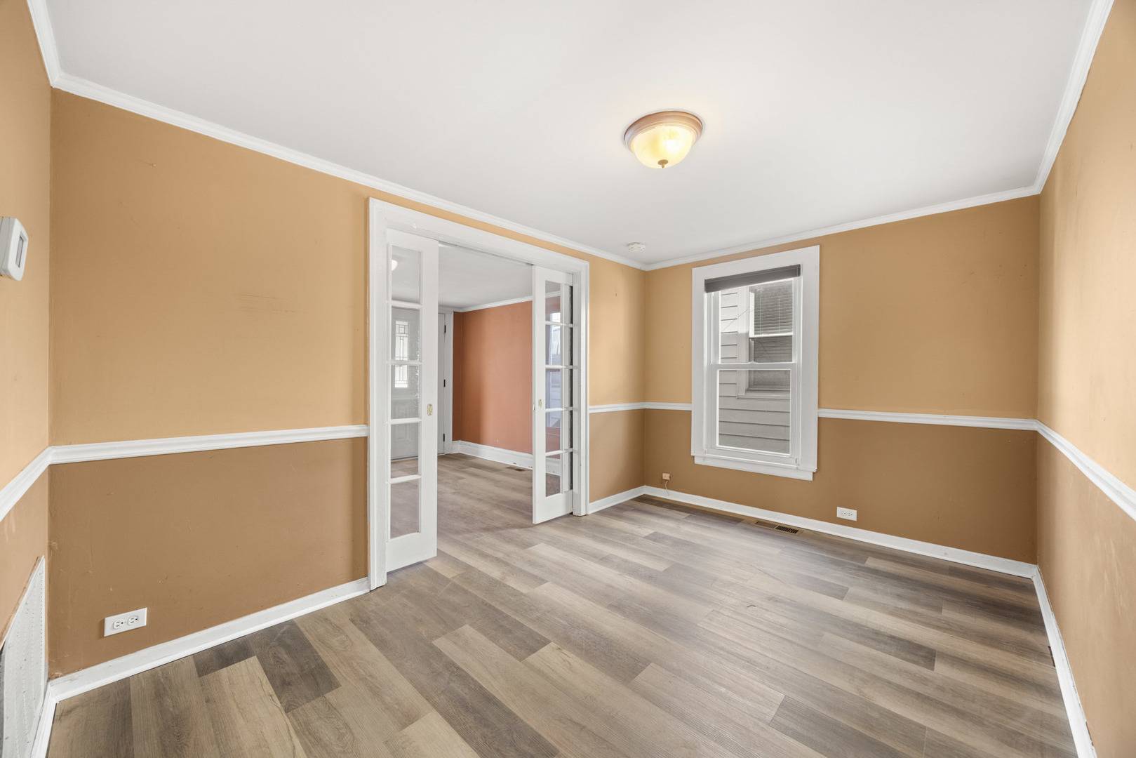 604 Illinois ST, Lemont, IL 60439