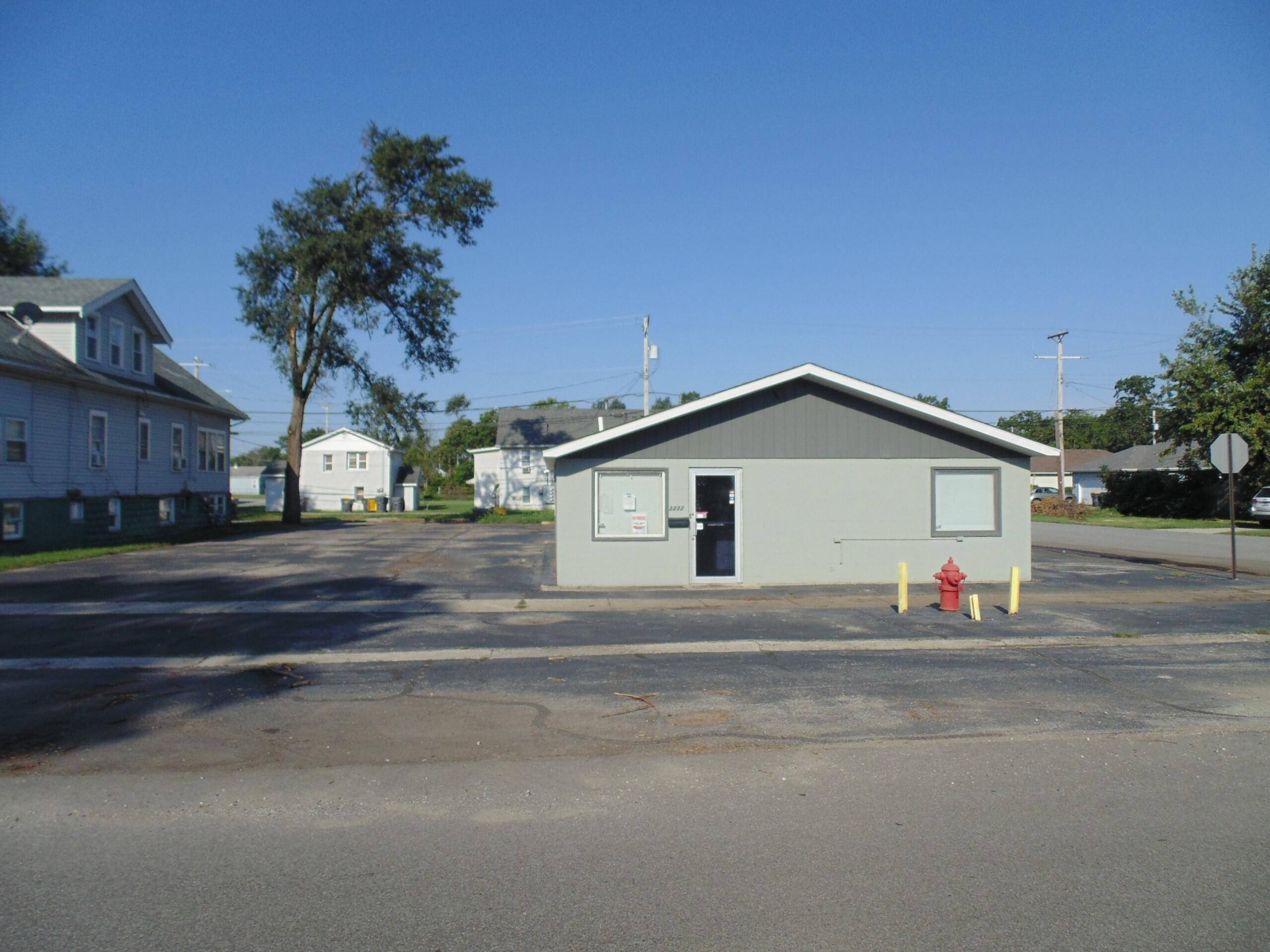 3232 Michigan Street, New Chicago, IN 46342