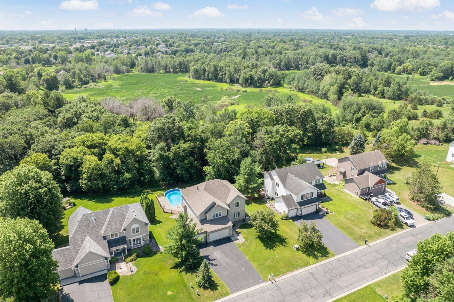 5830 157th LN NW, Ramsey, MN 55303