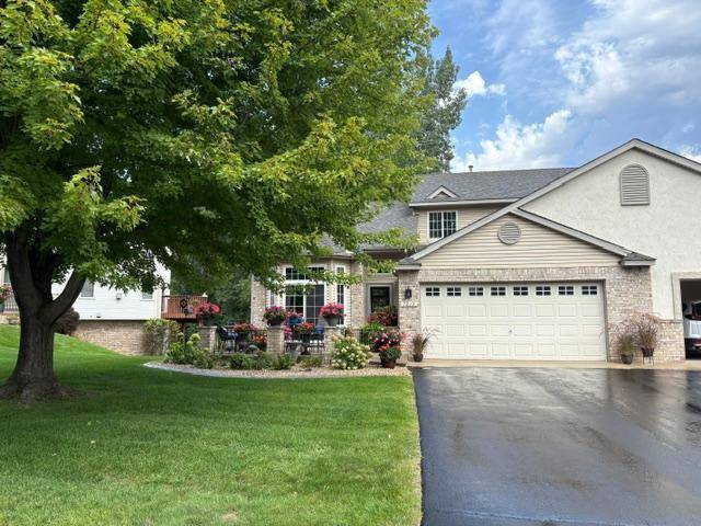 7013 Connelly CT, Savage, MN 55378