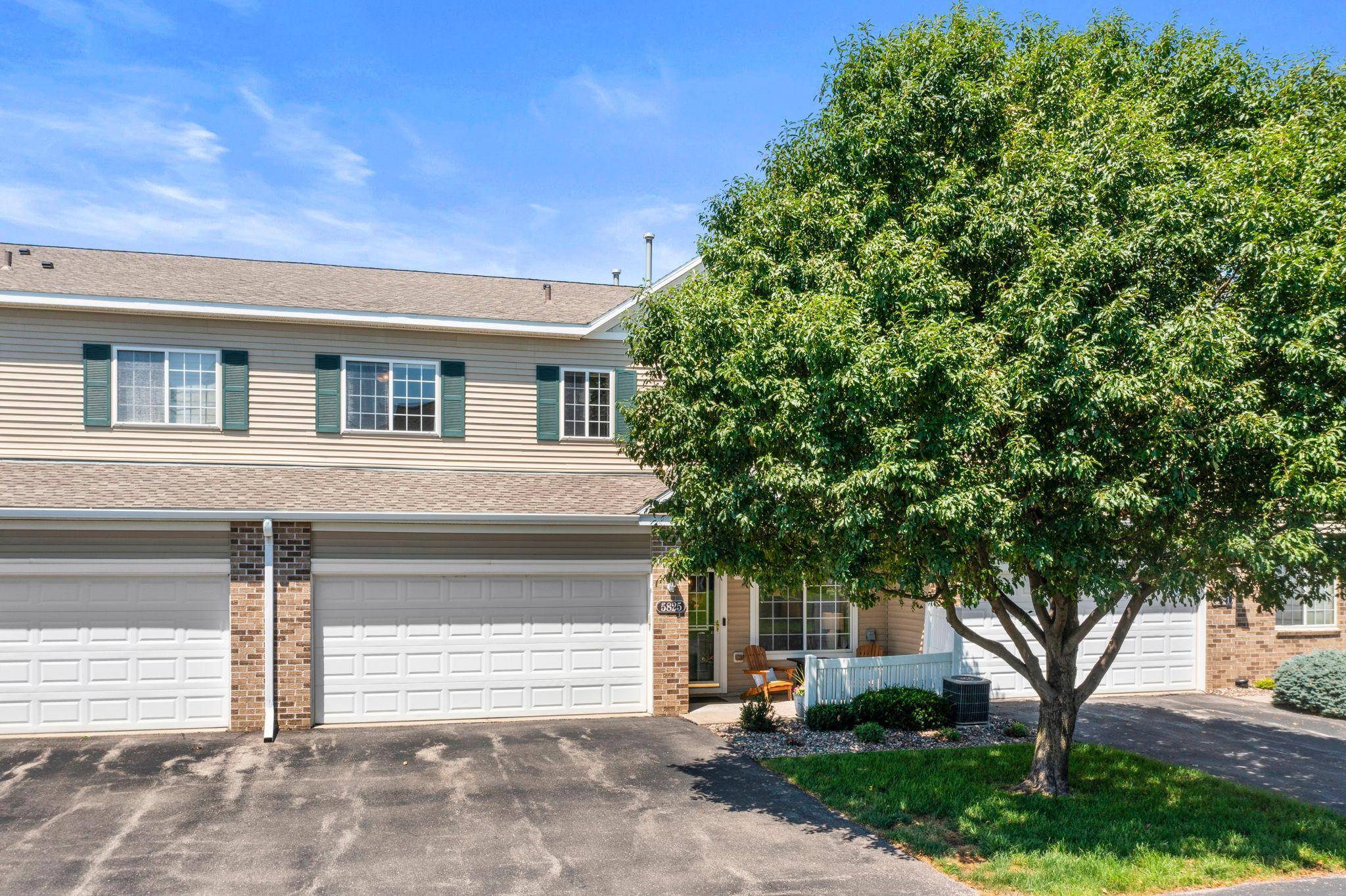5825 Sandcherry PL NW, Rochester, MN 55901