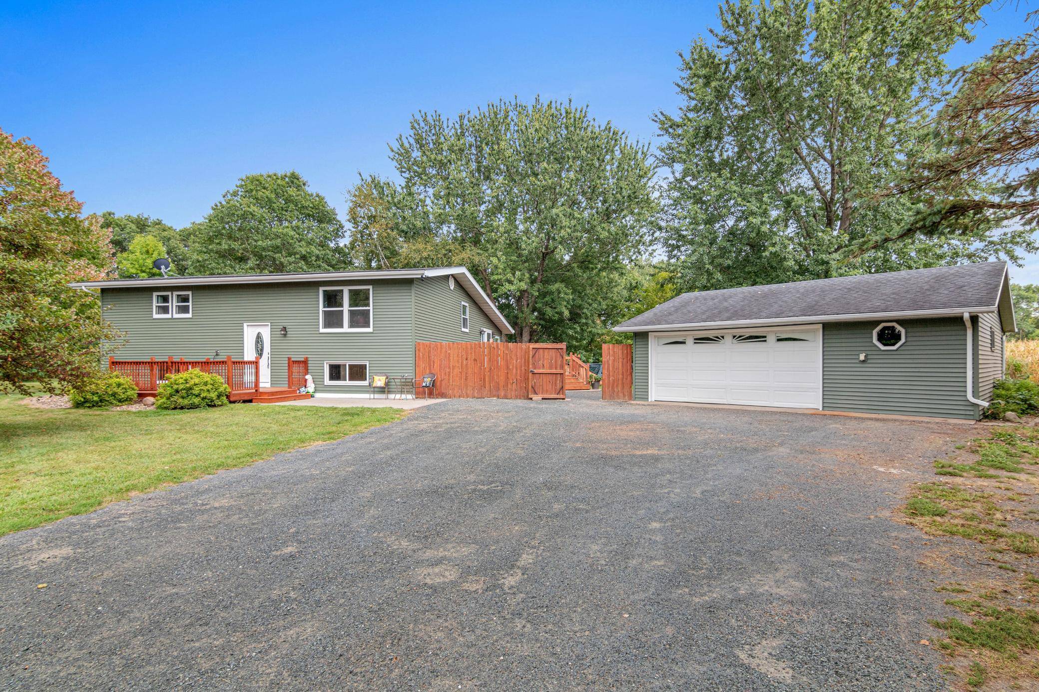 1757 220th AVE, New Richmond, WI 54017