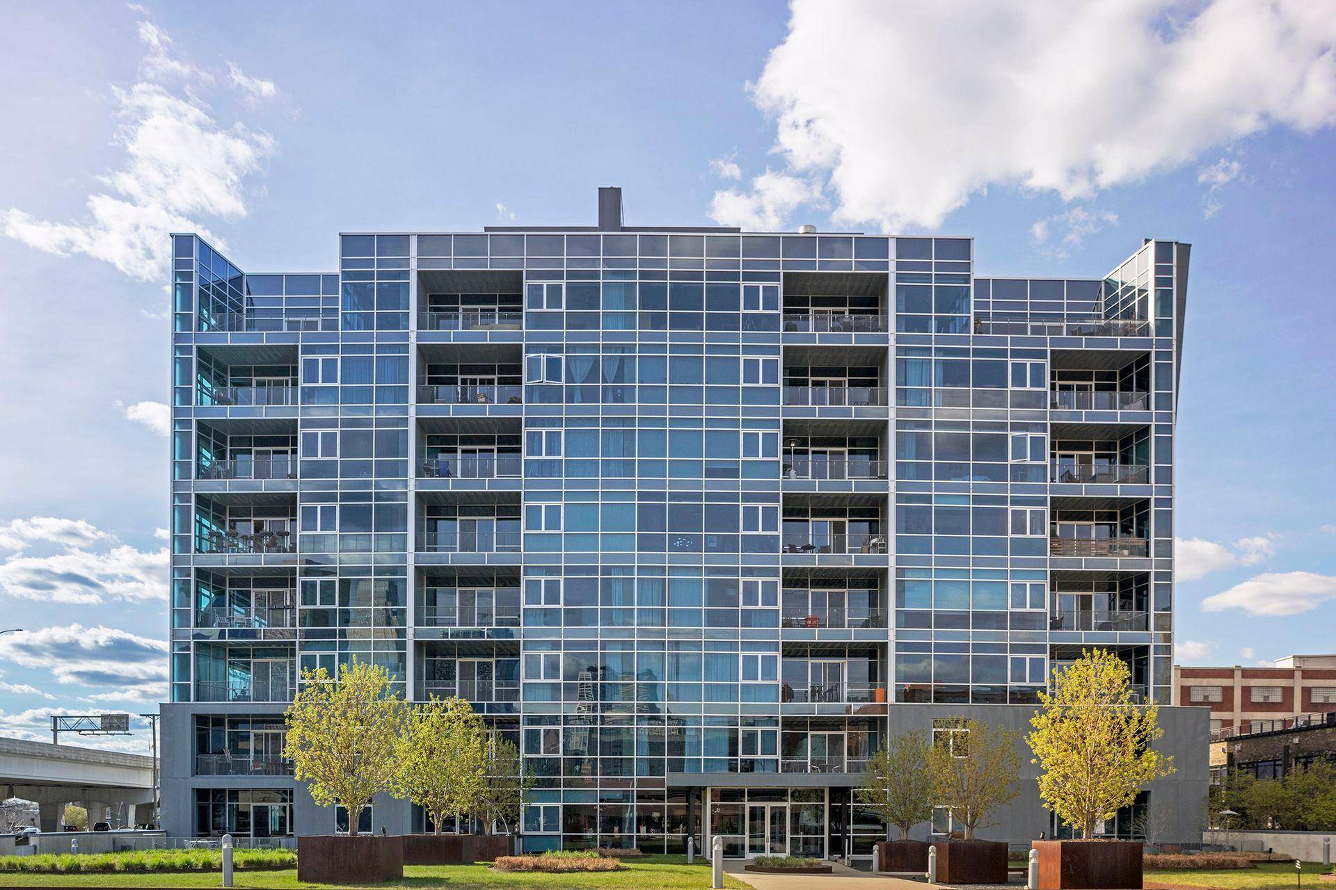345 6th AVE N #706, Minneapolis, MN 55401