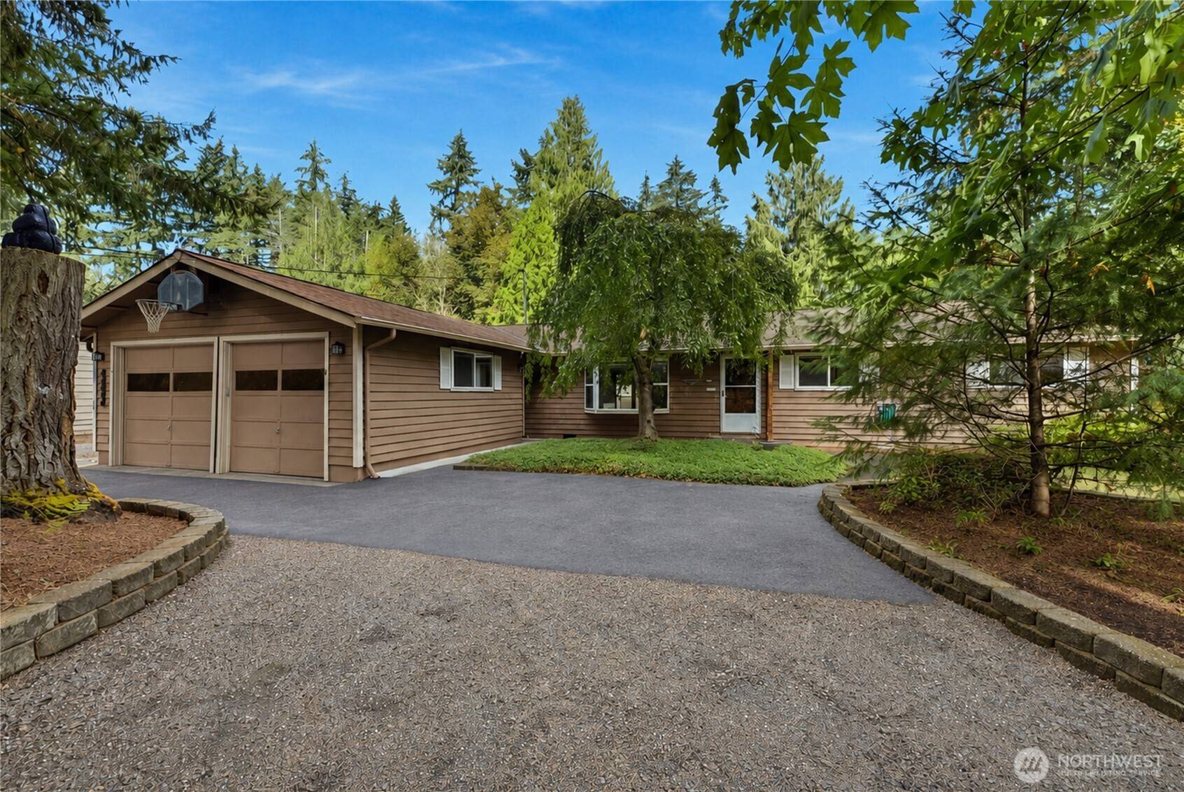 31032 228th AVE SE, Black Diamond, WA 98010
