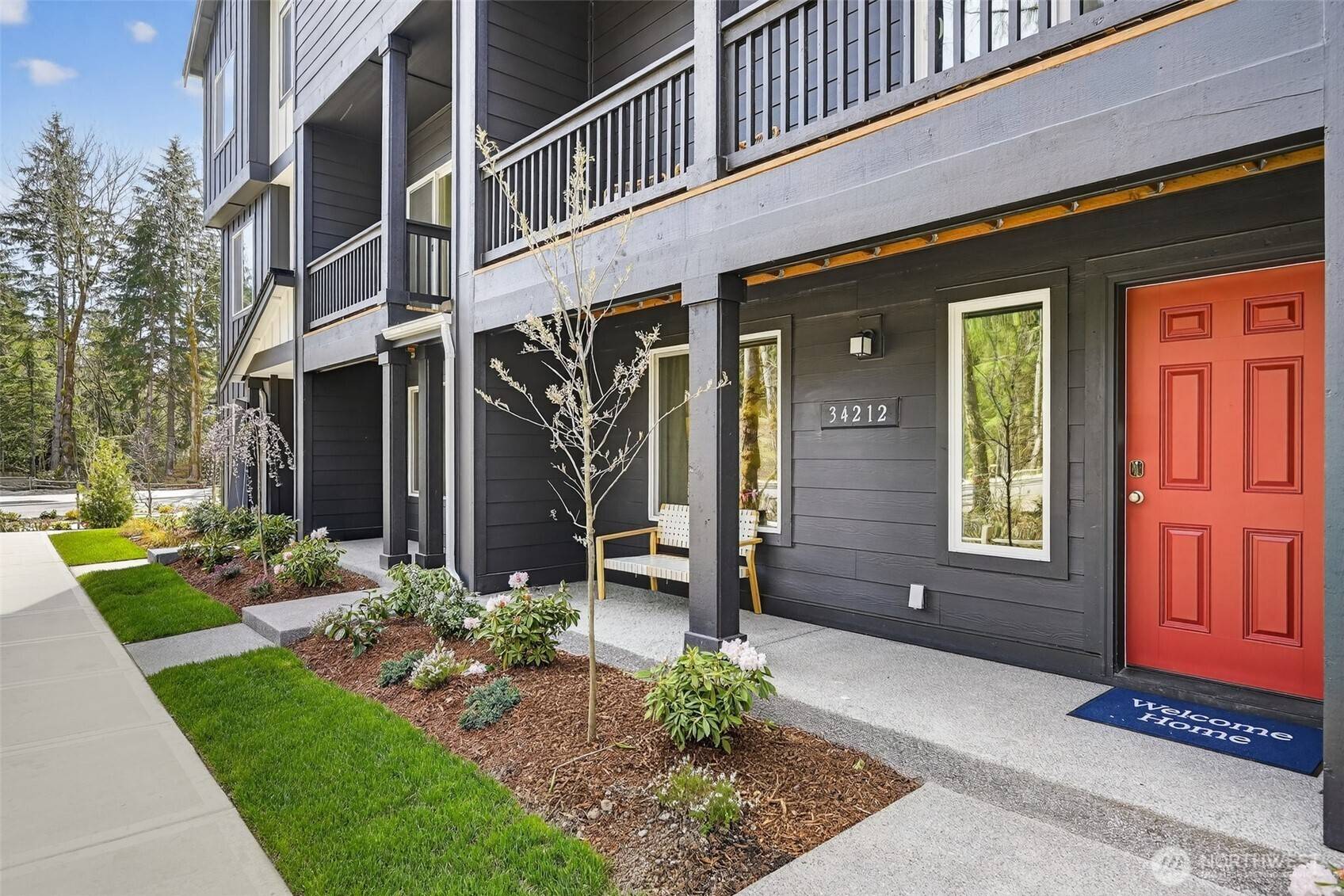 34072 Pinnacle Peak AVE SE, Black Diamond, WA 98010