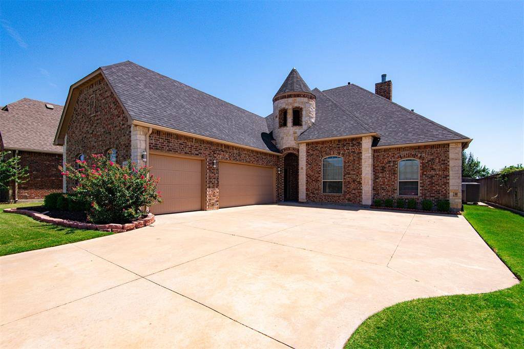 1400 Switchgrass RD, Edmond, OK 73013
