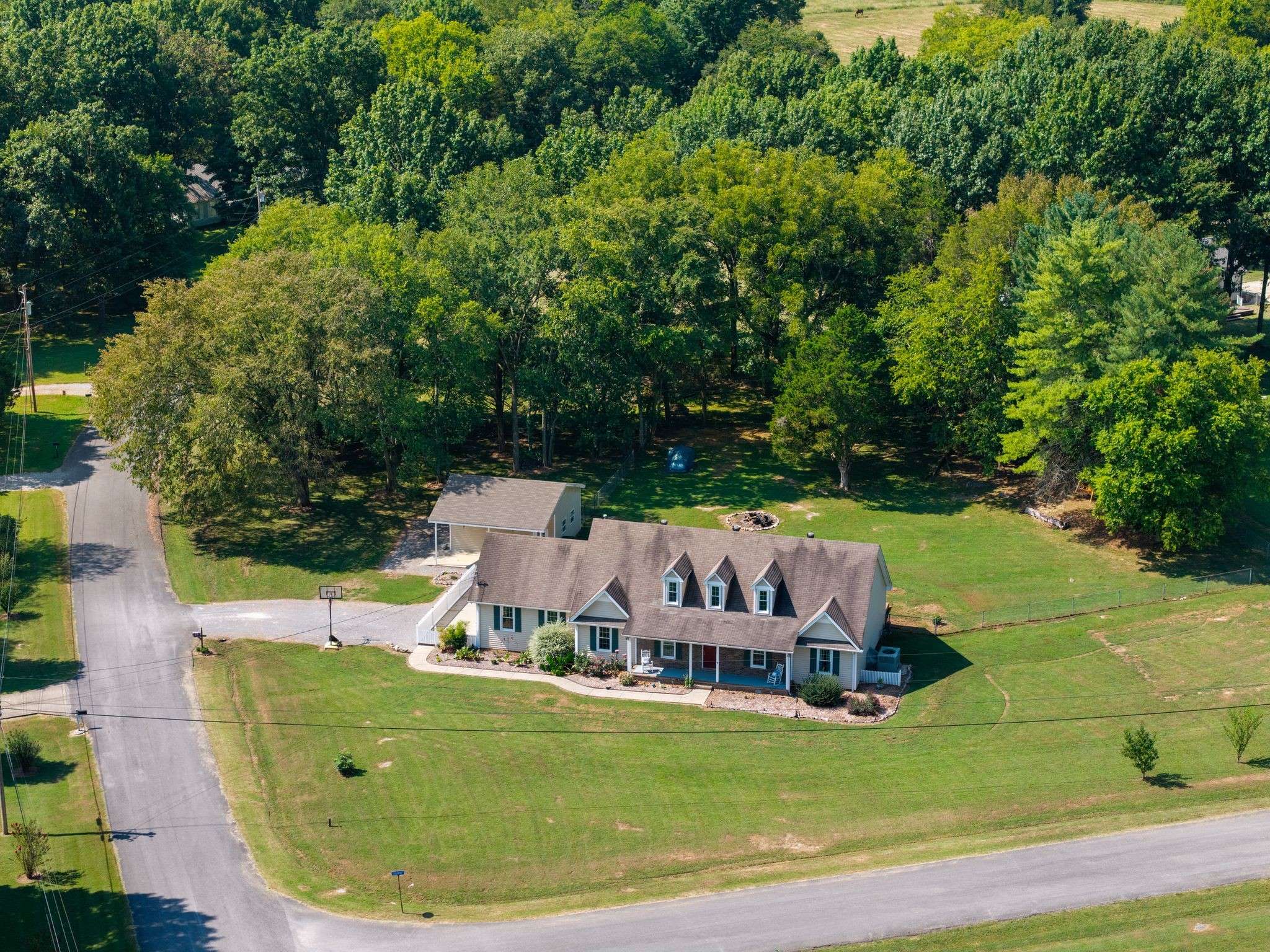 2222 Delay Dr, Lascassas, TN 37085