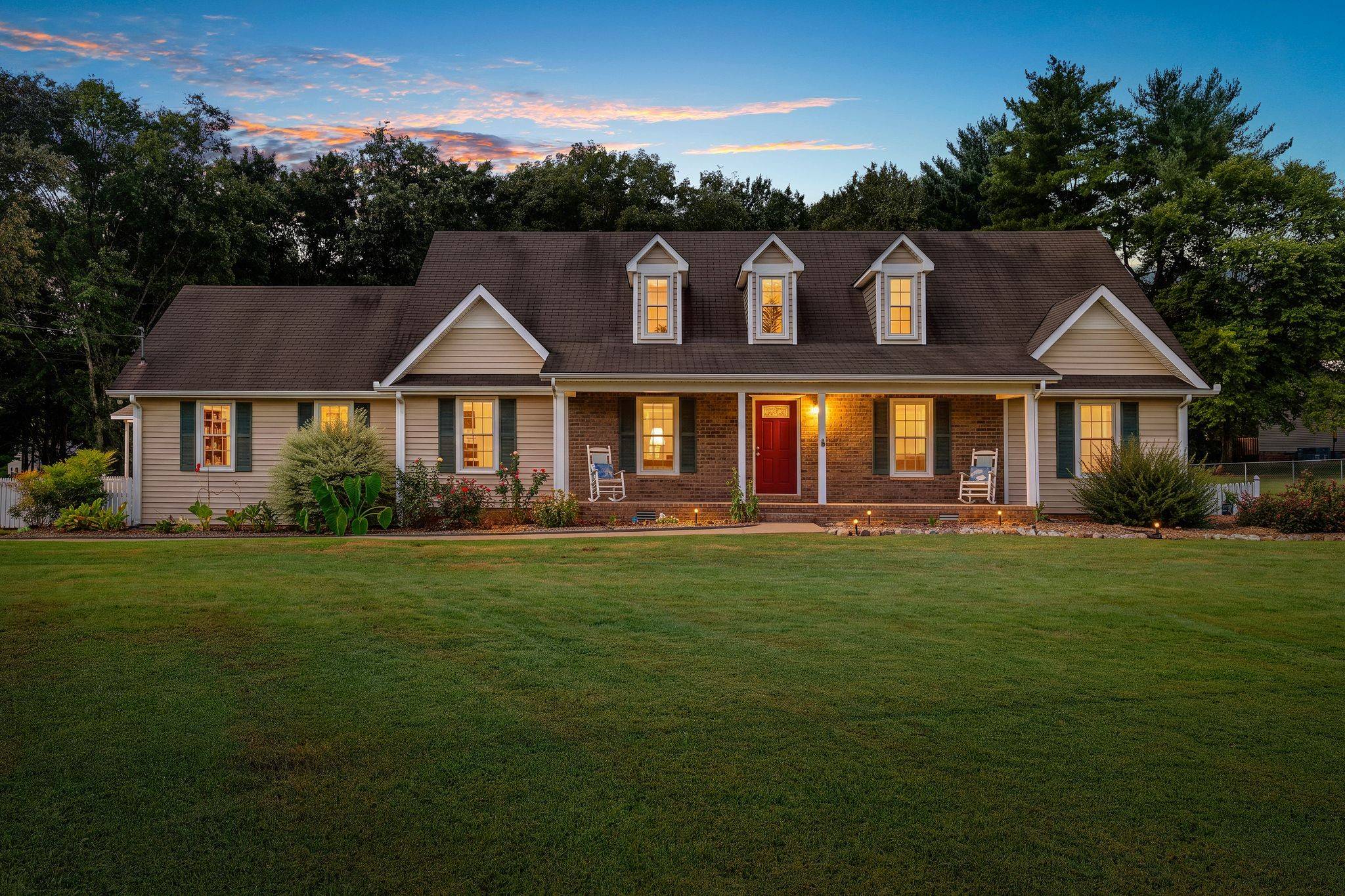 2222 Delay Dr, Lascassas, TN 37085